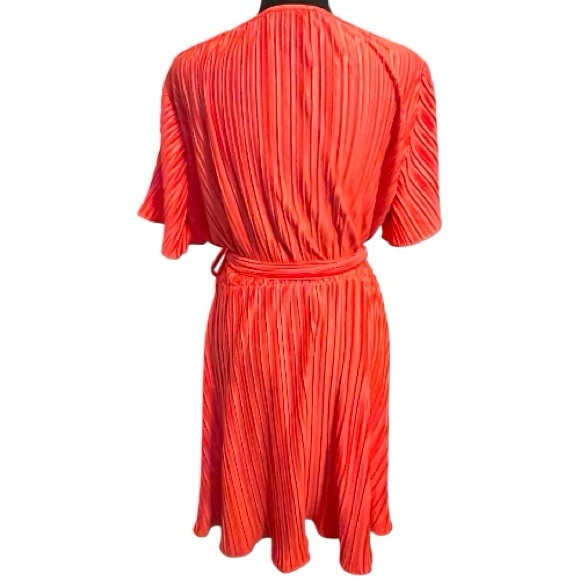 DKNY Vibrant Red Pleated Midi Dress - Picture 4 of 5